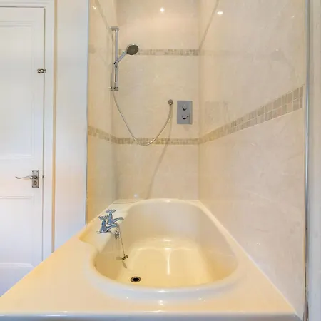 1 Borrans Park House Holiday home Ambleside